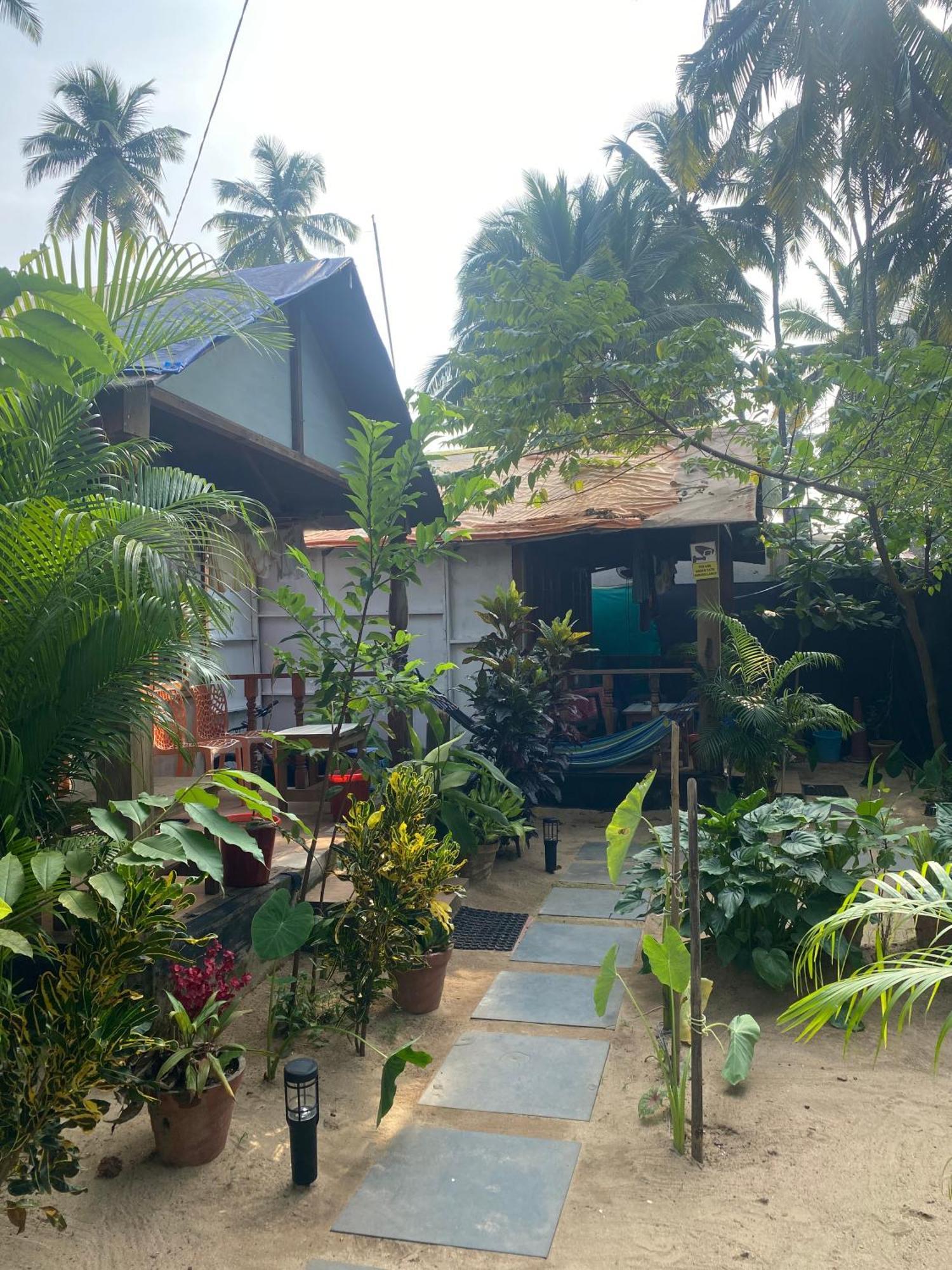 Tropical Bay Vandrarhem Palolem Exteriör bild