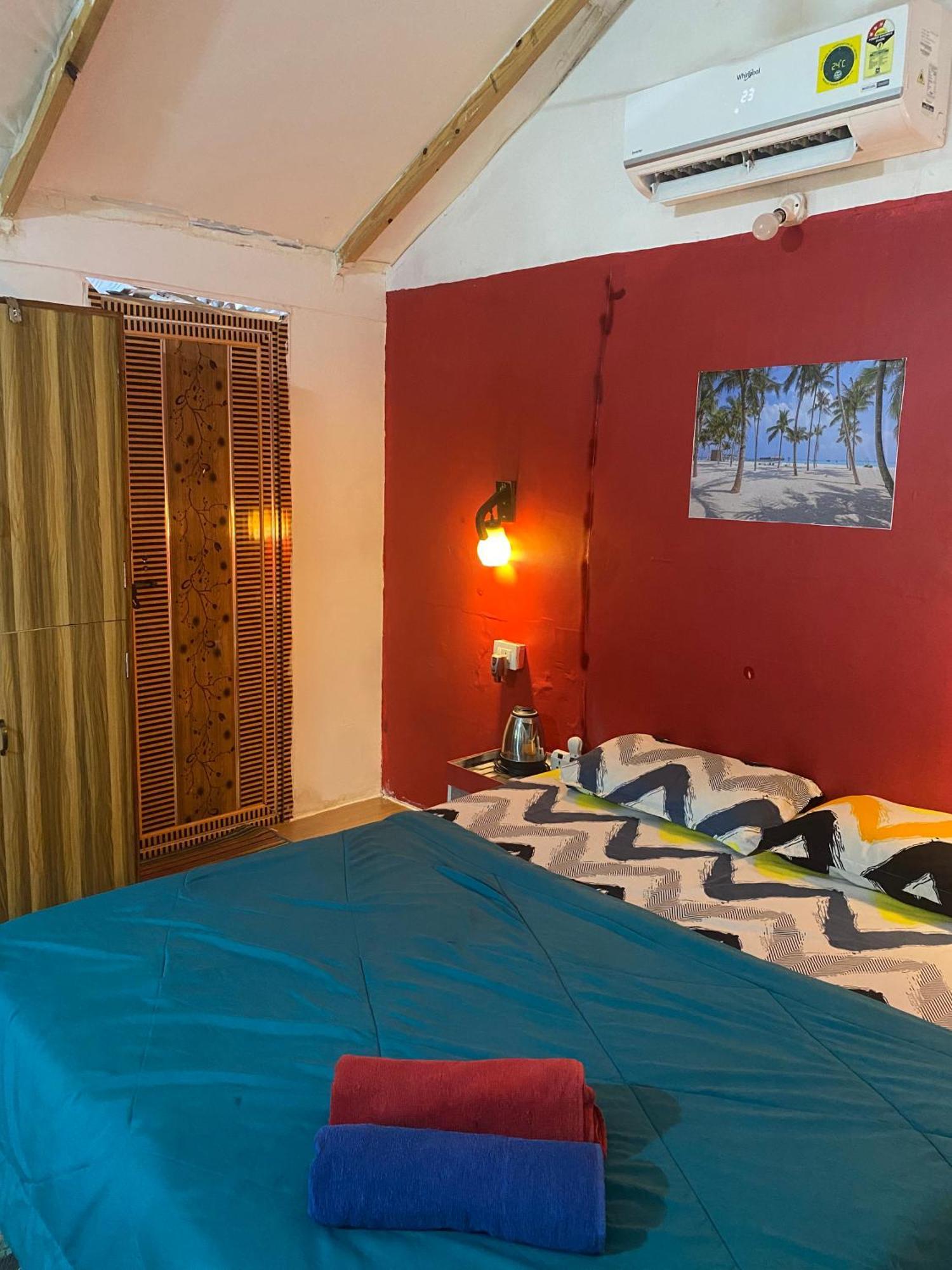 Tropical Bay Vandrarhem Palolem Exteriör bild